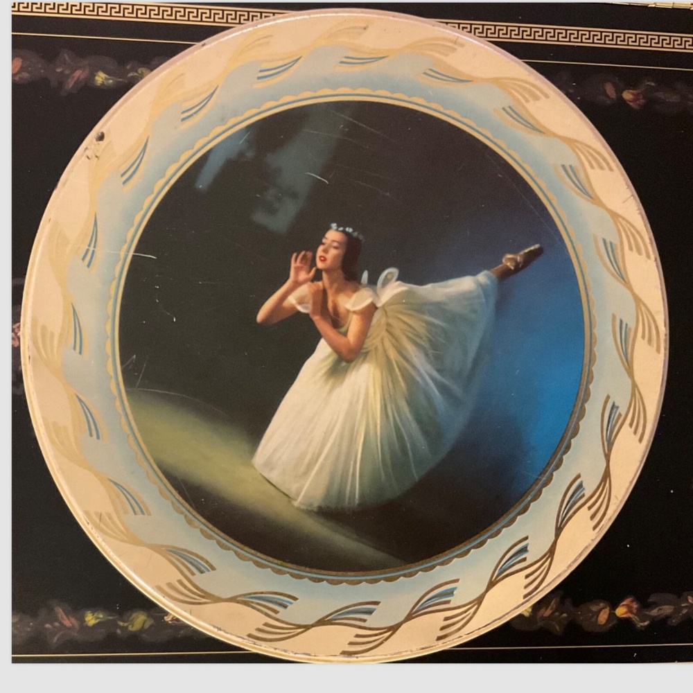 Vintage Jacob & Co Ballerina Ballet Biscuit Tin Rare Empty Round 8” X 4” England